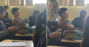 Giovane va all’università con il suo cucciolo e lo accarezza durante la lezione (VIDEO)